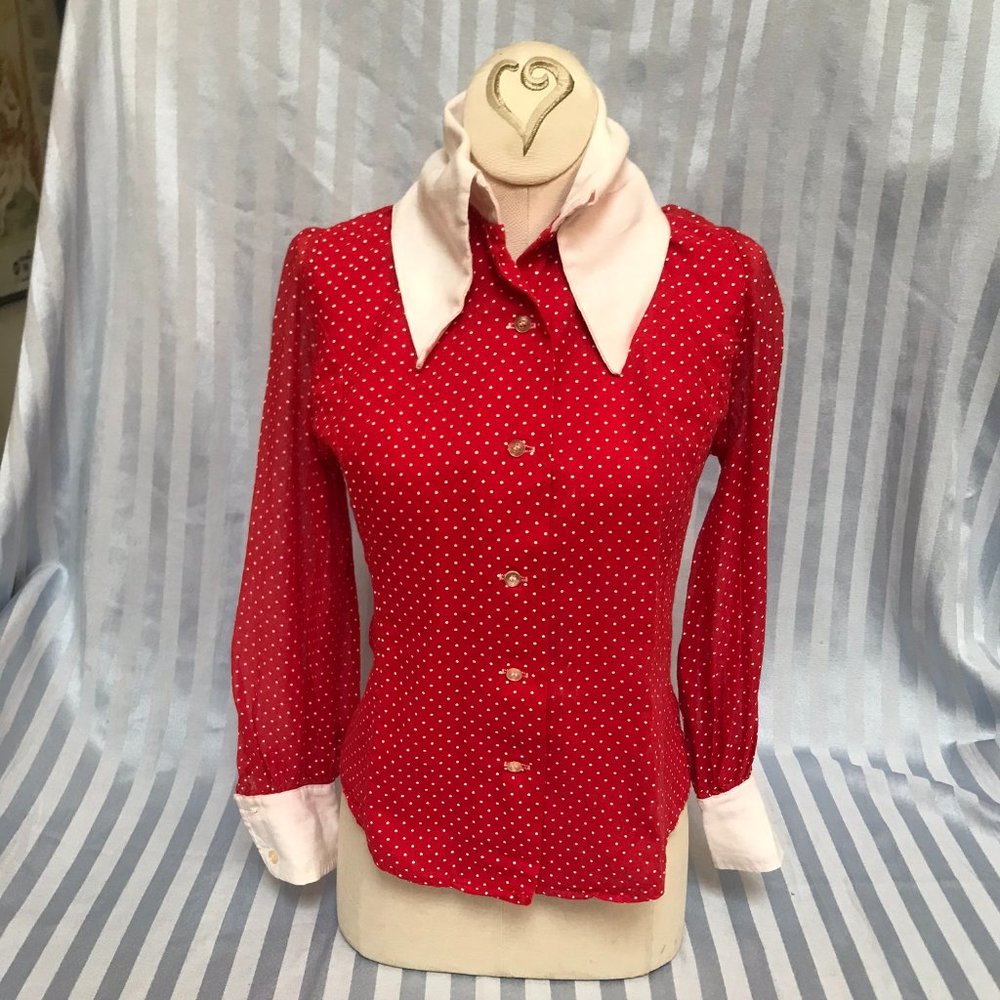 Vtg 1960s Red Blouse w/High White Collar/Polka-dots